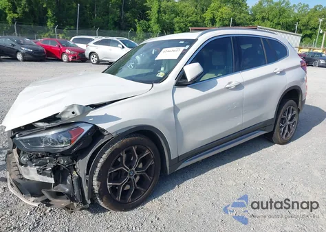 2020 BMW X1 xDrive28I из США, поврежденный, VIN WBXJG9C09L5P61149